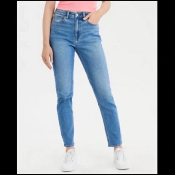 American Eagle Mom Jeans - Picture 8 of 8